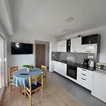 Babic Διαμέρισμα Τρογκίρ