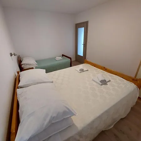 Babić *