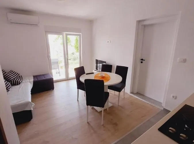 Apartament Babić *